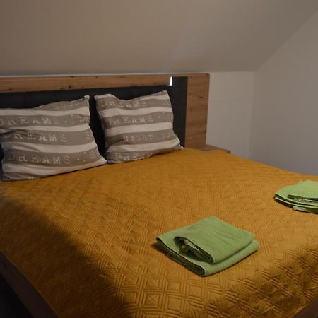 Bohemica Apartman 4 Kouřim Esterno foto