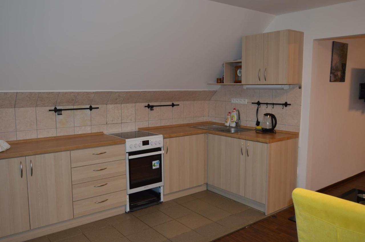 Bohemica Apartman 4 Kouřim Esterno foto